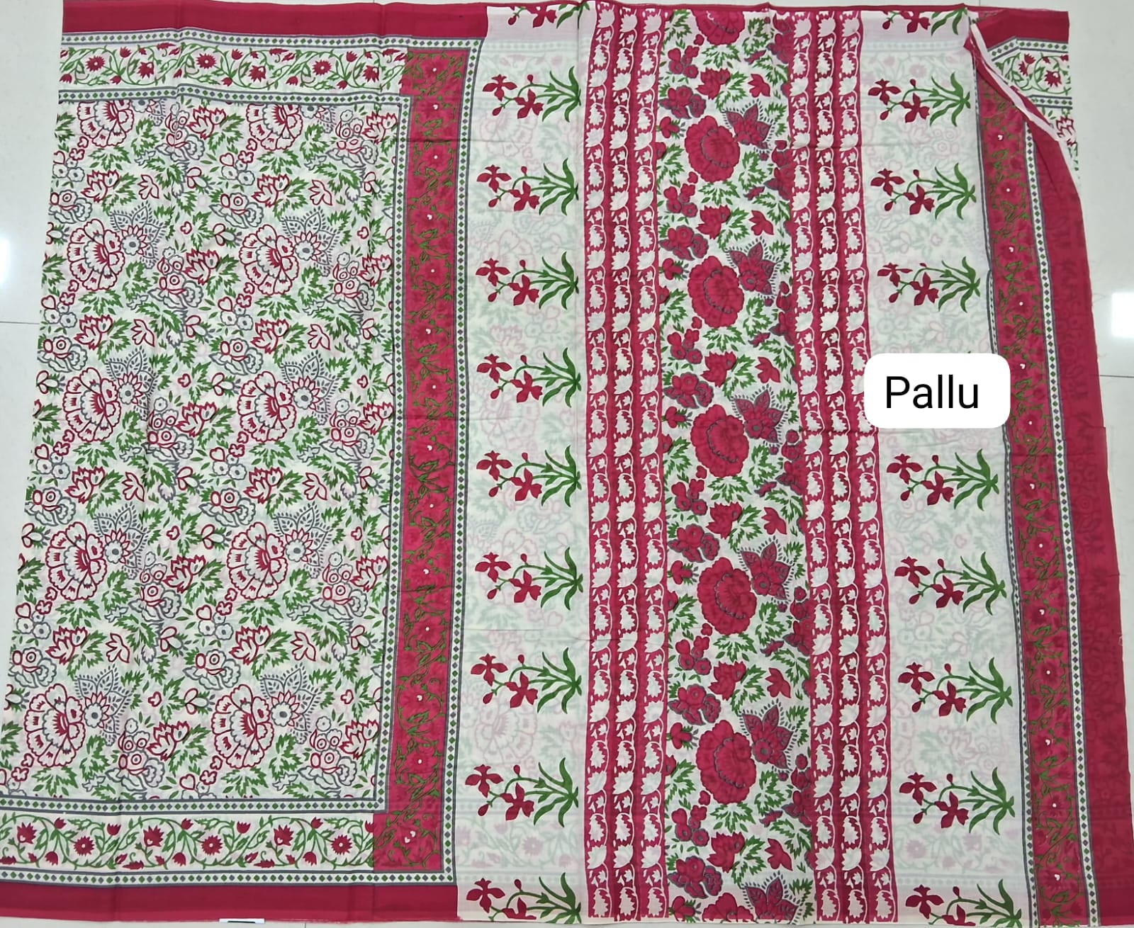 Cream Mulmul Cotton Saree Pallu