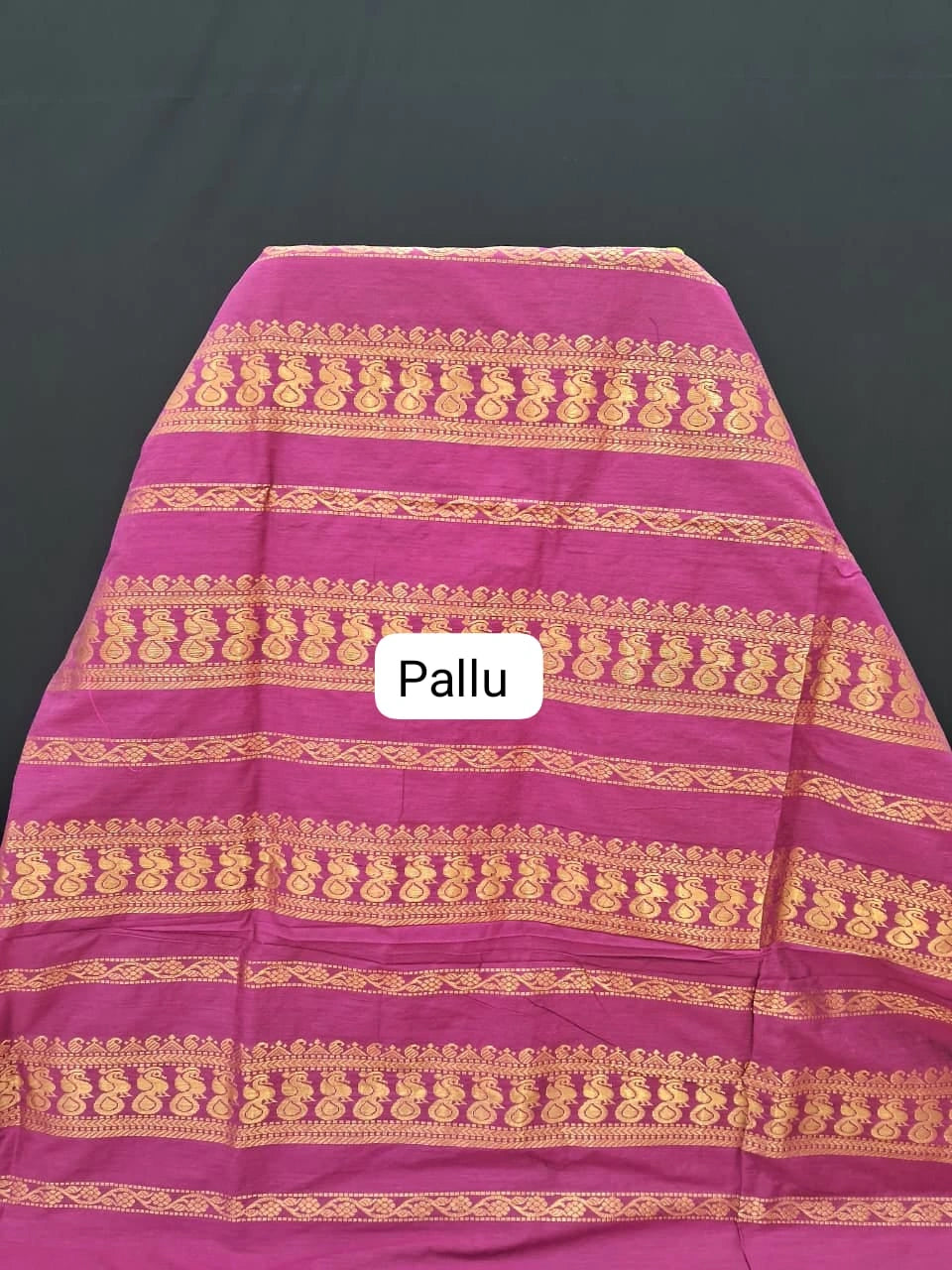 Stunning Bright green Kalyani cotton saree Pallu