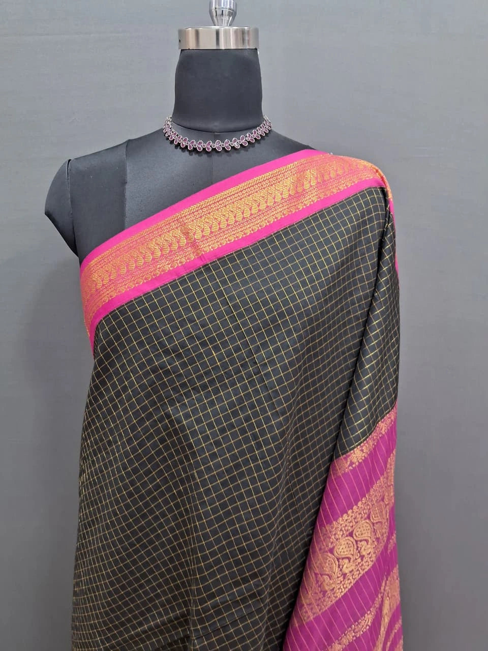 Black Zari Checked Kalyani Cotton Saree 1