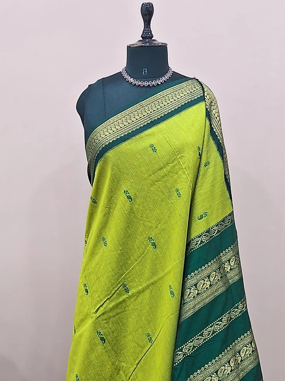 Parrot Green Kalyani cotton saree 1