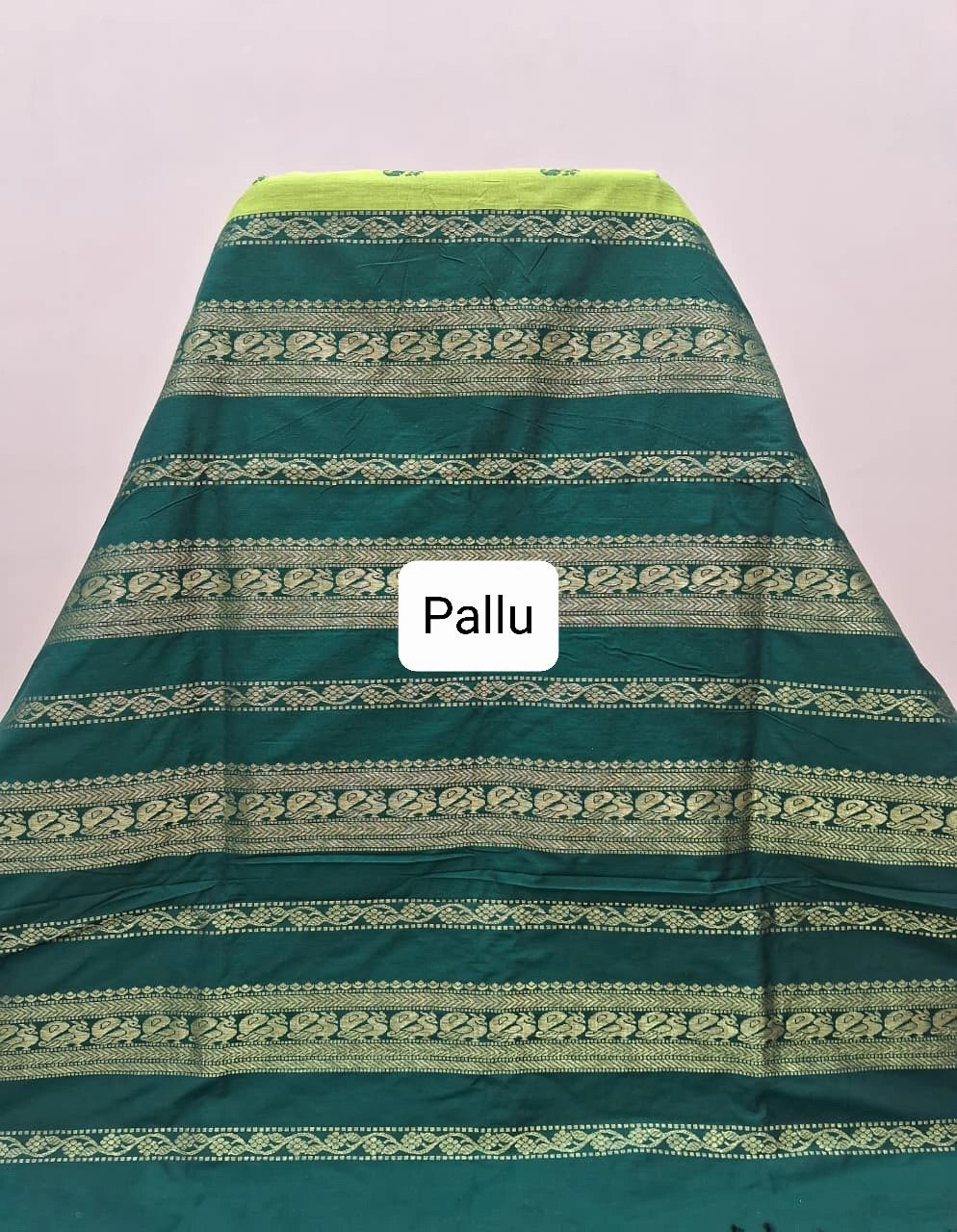 Parrot Green Kalyani cotton saree Pallu