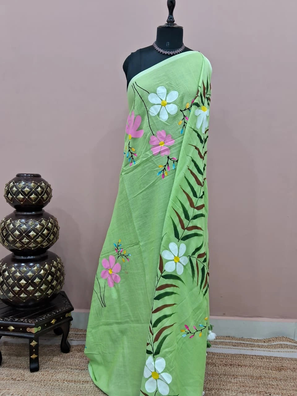 Bright Green Mulmul Cotton Saree 