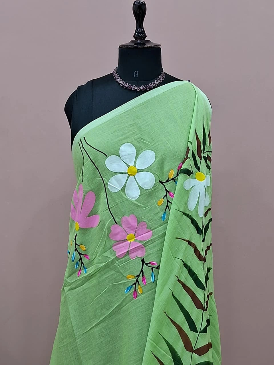 Bright Green Mulmul Cotton Saree 1