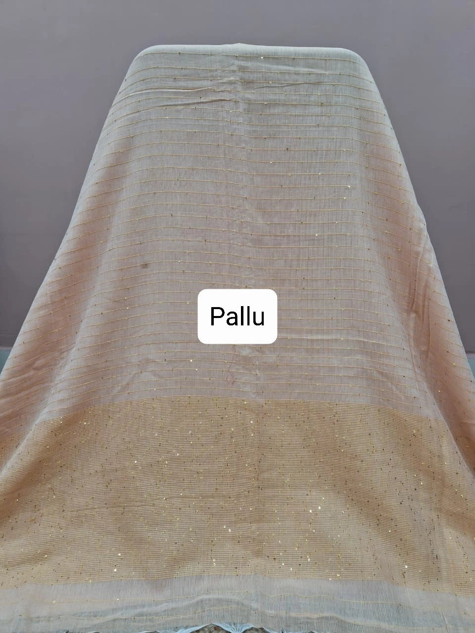 Off-White Mulmul Cotton Saree Pallu