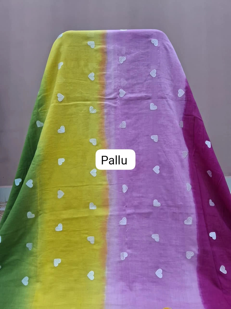 Magenta Pink Mulmul Cotton Saree pallu