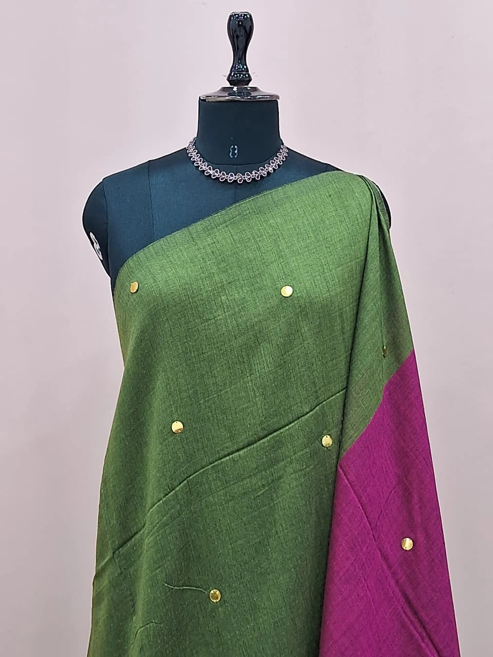 Leaf Green Mulmul Cotton Saree  1