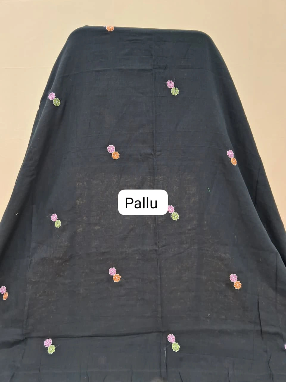 Black Khadhi Mulmul Saree Pallu