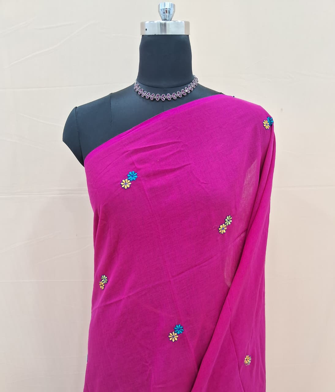 Rani Pink Khadhi Mulmul Saree 1
