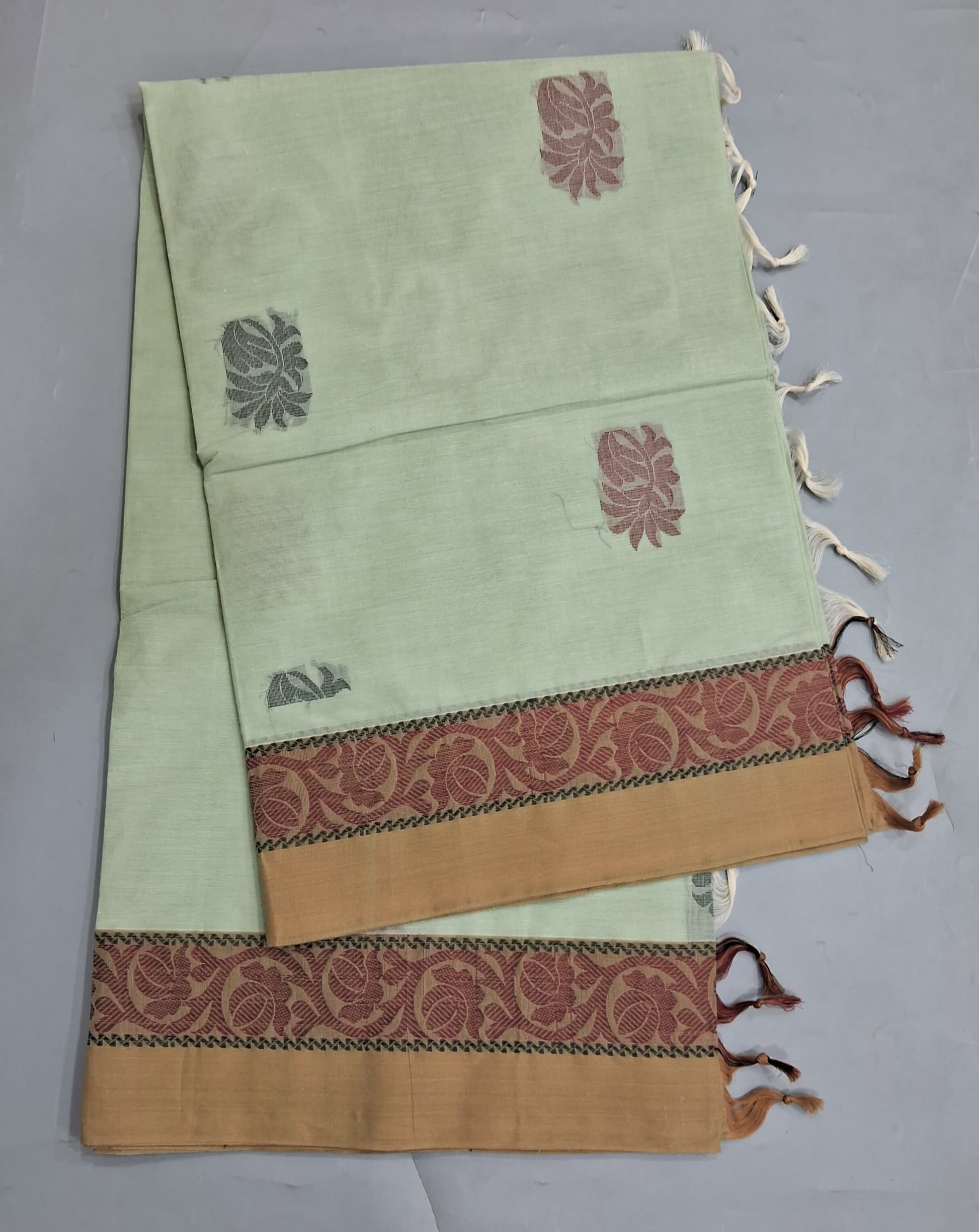 Light Pista Green Korvai Kanchi Cotton Saree