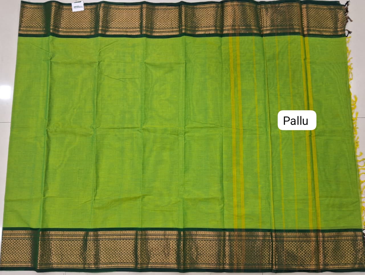 Parrot Green Kanchi Cotton Saree pallu