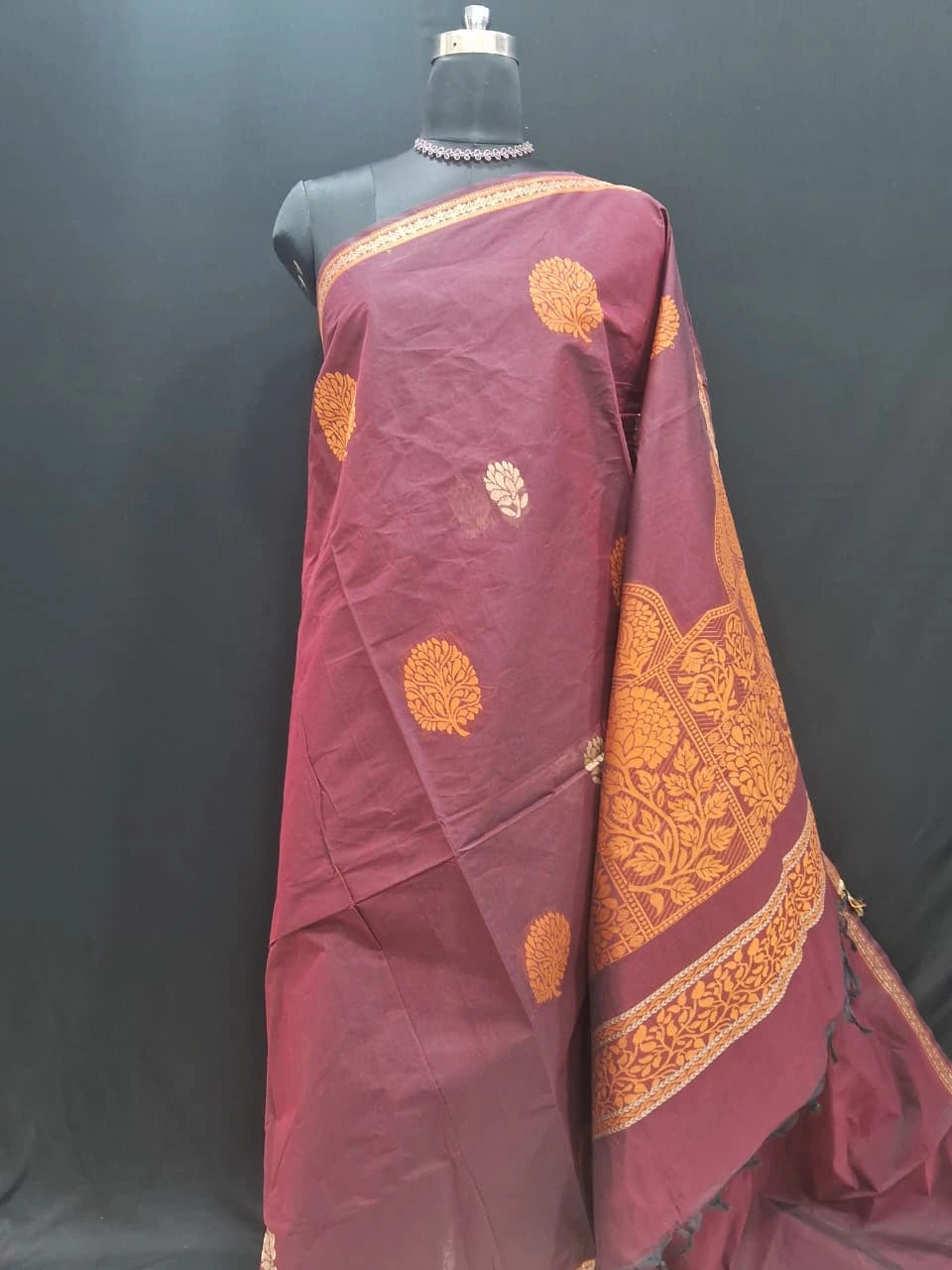 Dark Brown Lightweight Kanchi Cotton Saree 