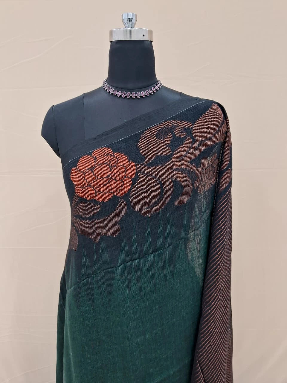 Green Khadhi Linen Saree 1