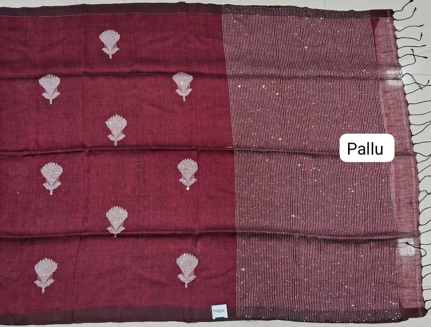 Maroon Khadhi Linen Saree pallu