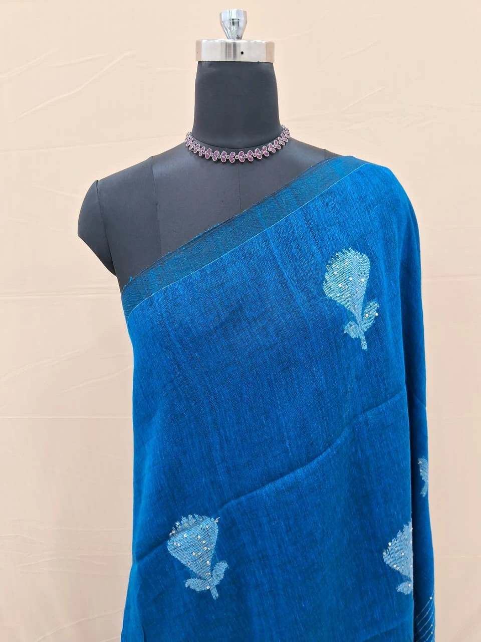 Royal Blue Khadhi Linen Saree 1