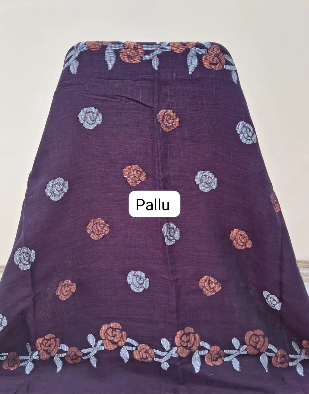 Walnut Brown Khadhi Linen Saree pallu