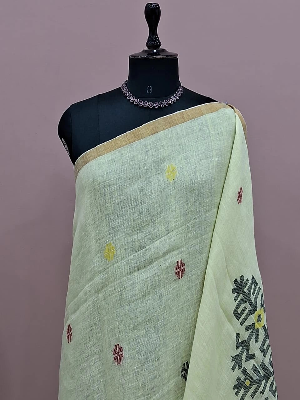 Light Yellow Khadhi Linen Saree 1