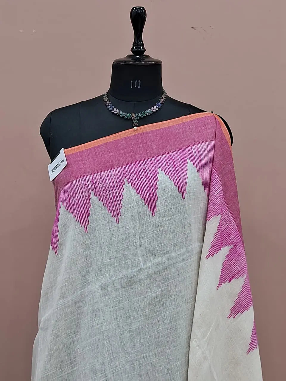 Pure White Khadhi Linen Saree 1