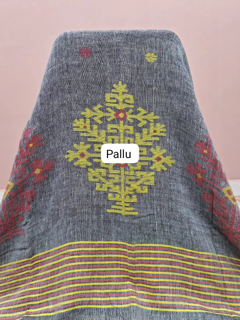 Grey Khadhi Linen Saree Pallu