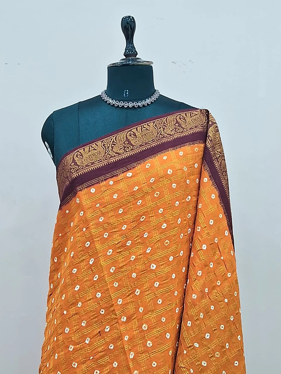 Orange Kaikattu Sungudi Handloom Cotton Saree  1