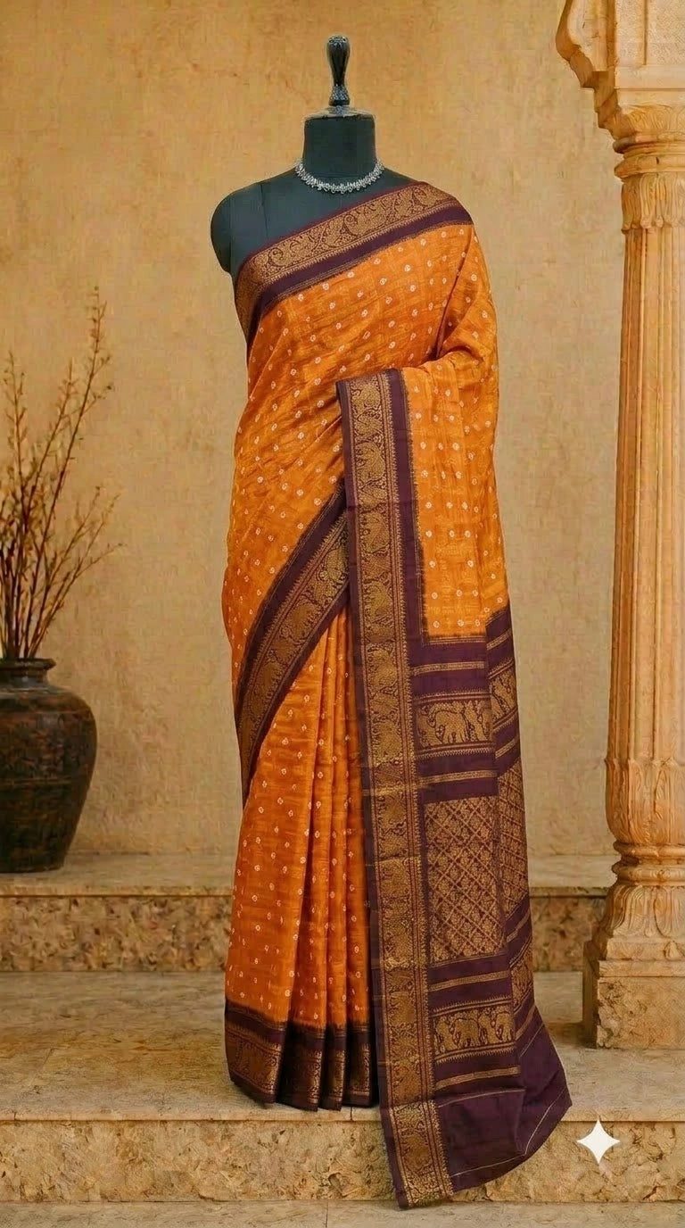 Orange Kaikattu Sungudi Handloom Cotton Saree 