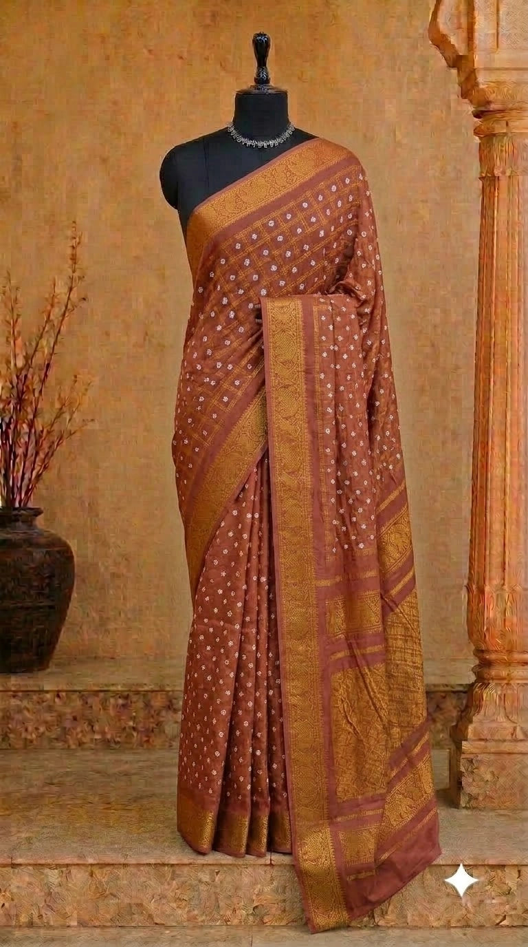 Chocolate Brown Kaikattu Sungudi Handloom Cotton Saree