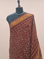Dark Chocolate Brown Kaikattu Sungudi Handloom Cotton Saree 1