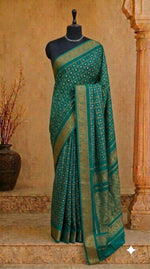 Marine Blue Kaikattu Sungudi Handloom Cotton Saree