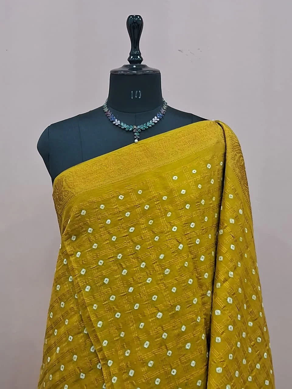 Lime Yellow Kaikattu Sungudi Handloom Cotton Saree 1