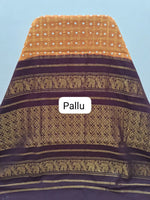 Orange Kaikattu Sungudi Handloom Cotton Saree pallu