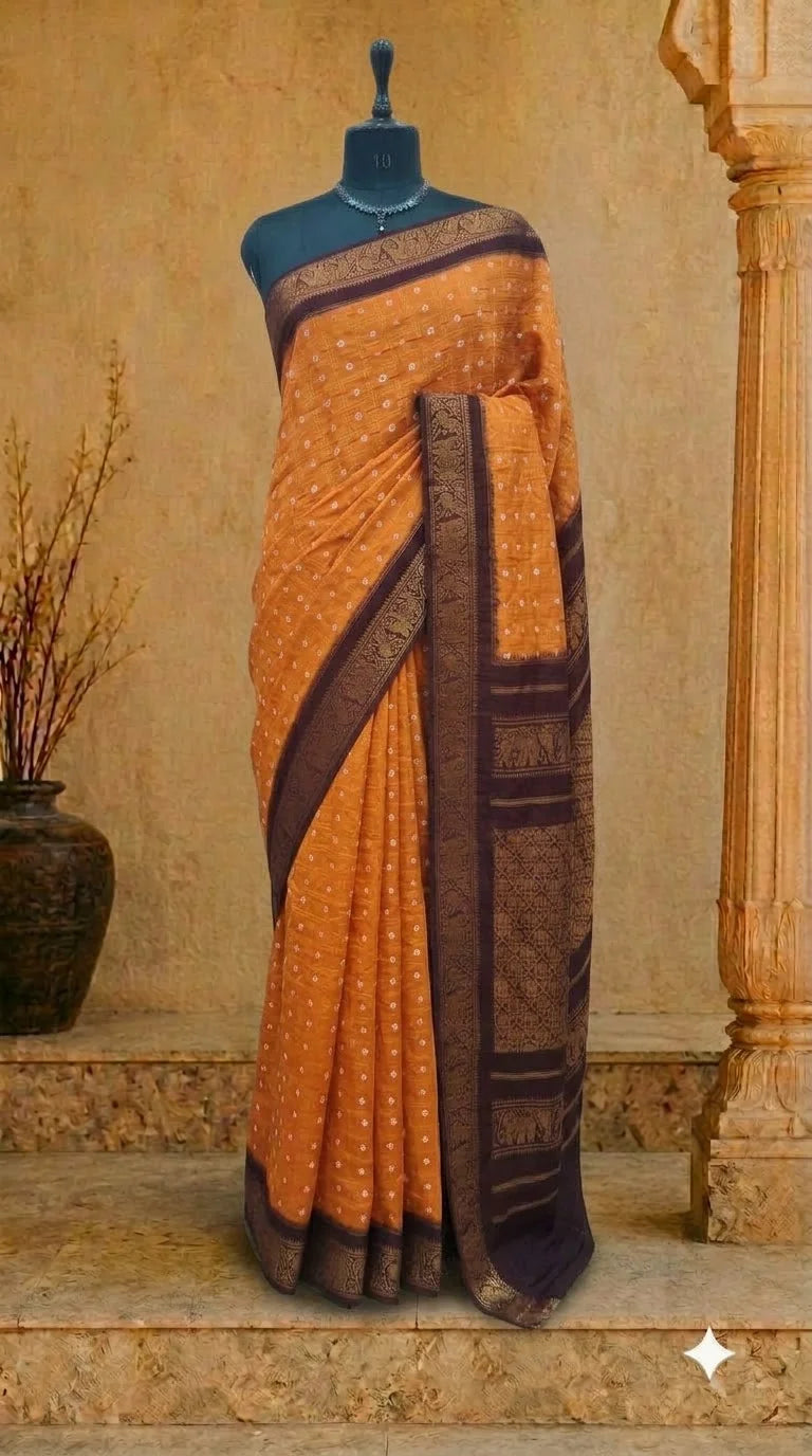 Orange Kaikattu Sungudi Handloom Cotton Saree 