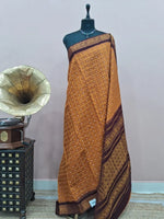 Golden Brown Kaikattu Sungudi Handloom Cotton Saree 