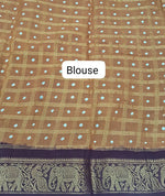 Golden Brown Kaikattu Sungudi Handloom Cotton Saree Blouse