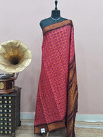 Pinkish Red Kaikattu Sungudi Handloom Cotton Saree 