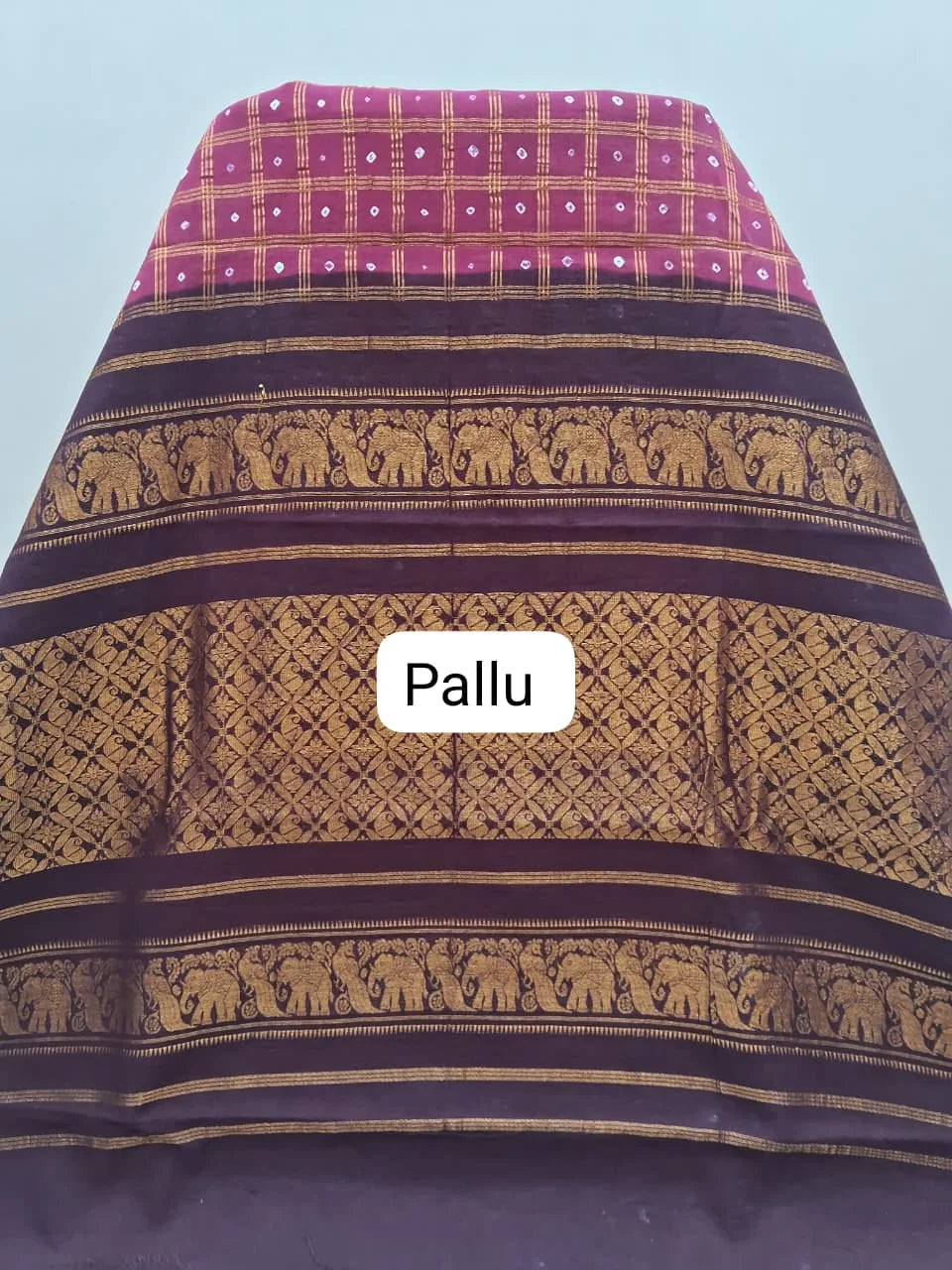 Pinkish Red Kaikattu Sungudi Handloom Cotton Saree pallu