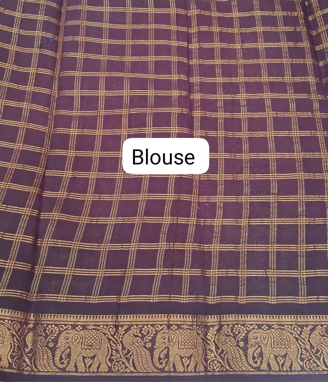 Pinkish Red Kaikattu Sungudi Handloom Cotton Saree blouse