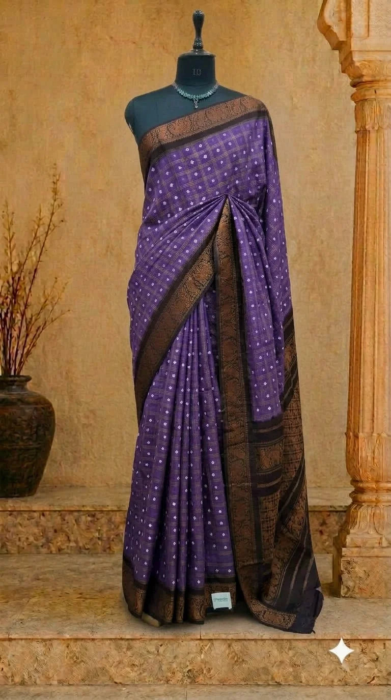 Purple Kaikattu Sungudi Handloom Cotton Saree 