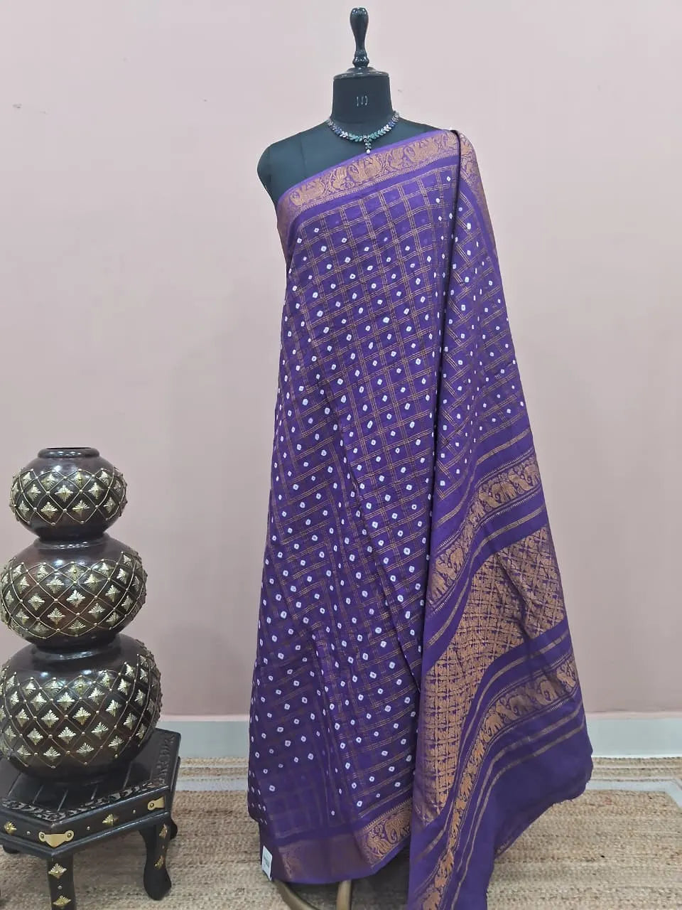 Purple Kaikattu Sungudi Handloom Cotton Saree