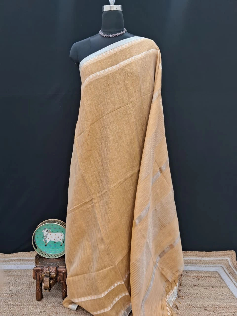 Beige Khadhi Tissue Plain Linen Saree 