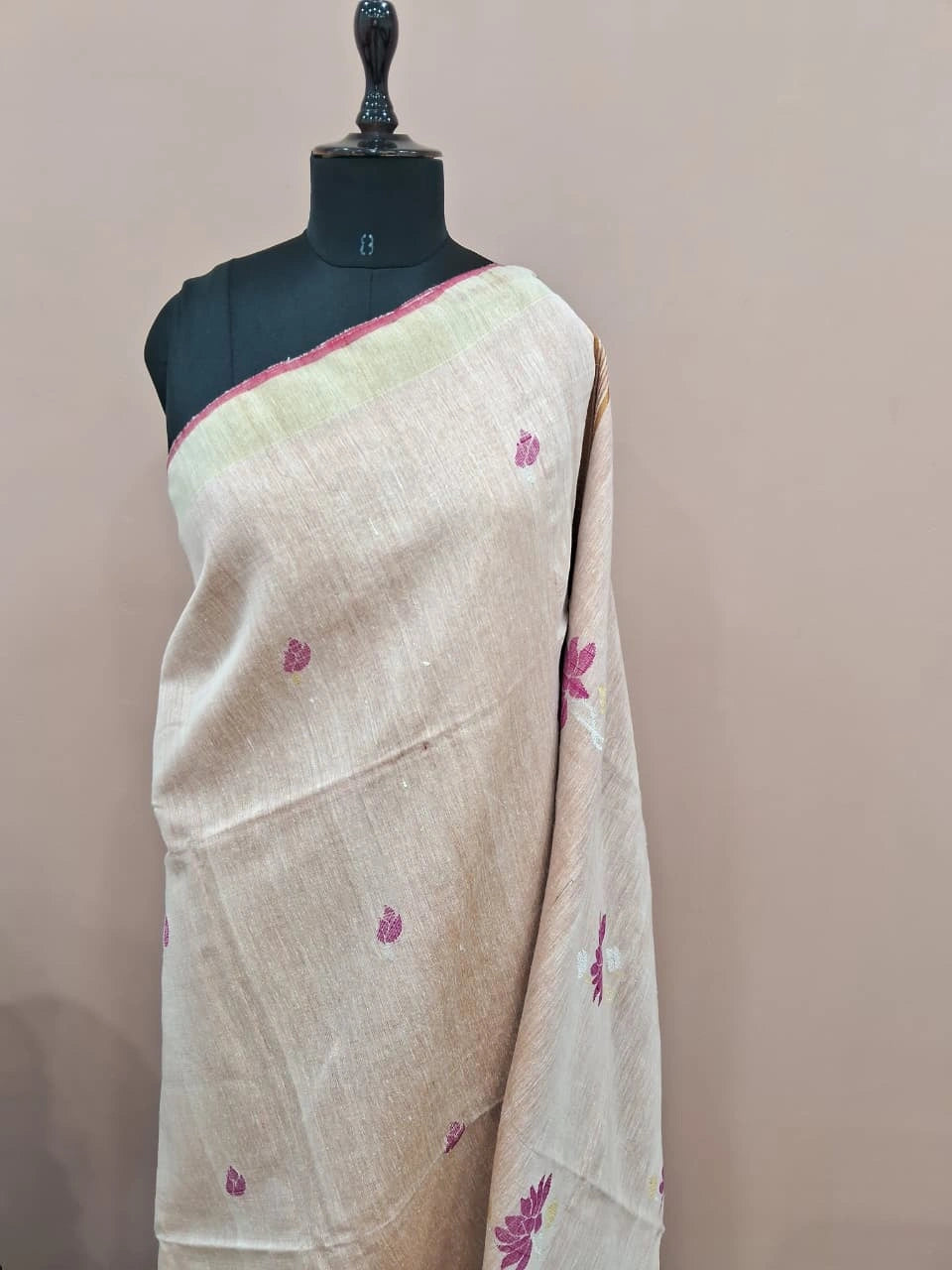 Off-White Tissue Linen Saree 1