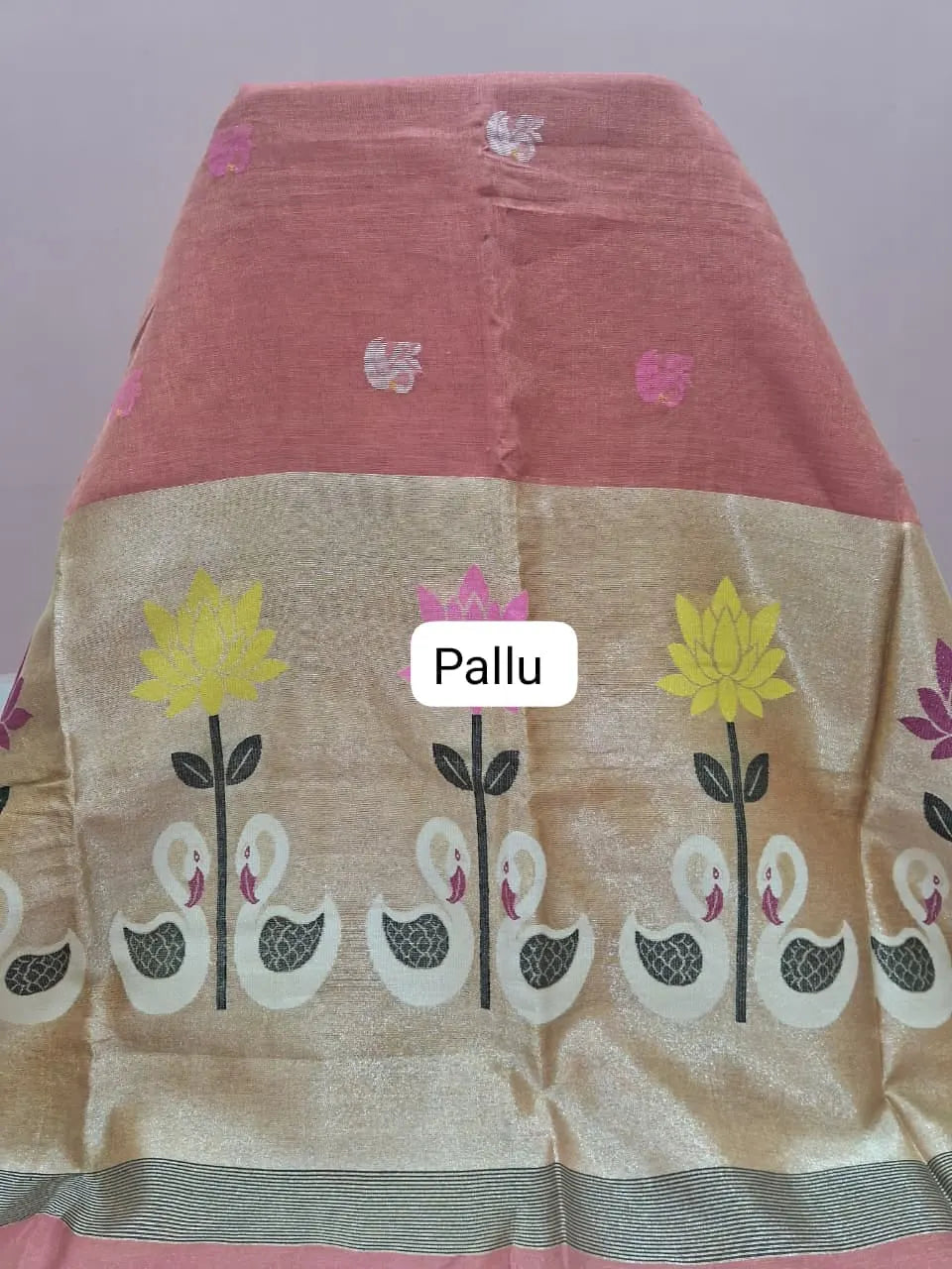 Peach Tissue Linen Saree pallu