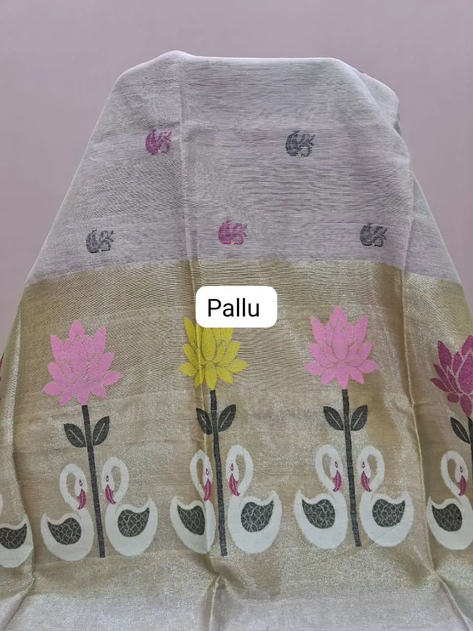 Off-White Tissue Linen Saree pallu