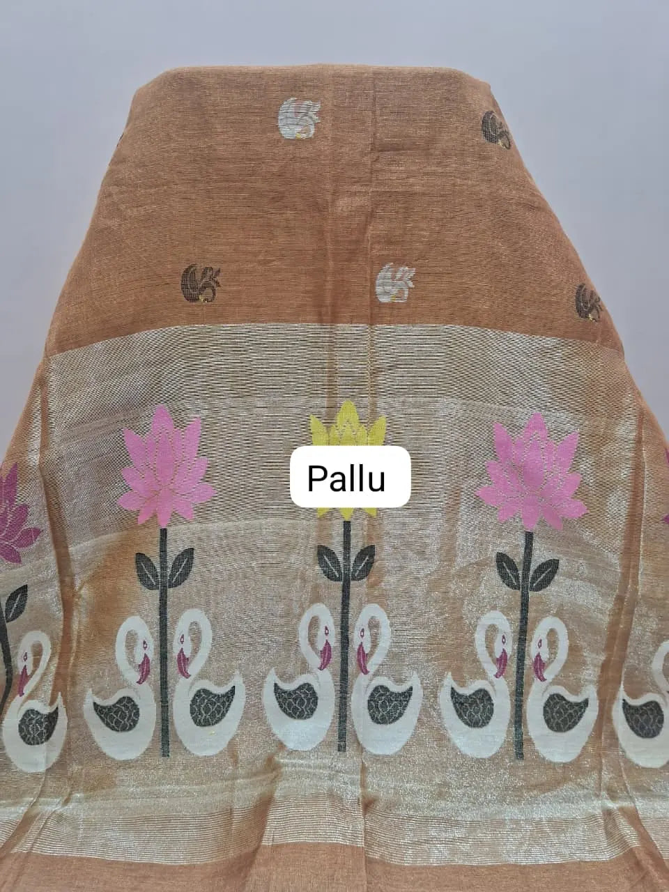 Brown Tissue Linen Saree pallu