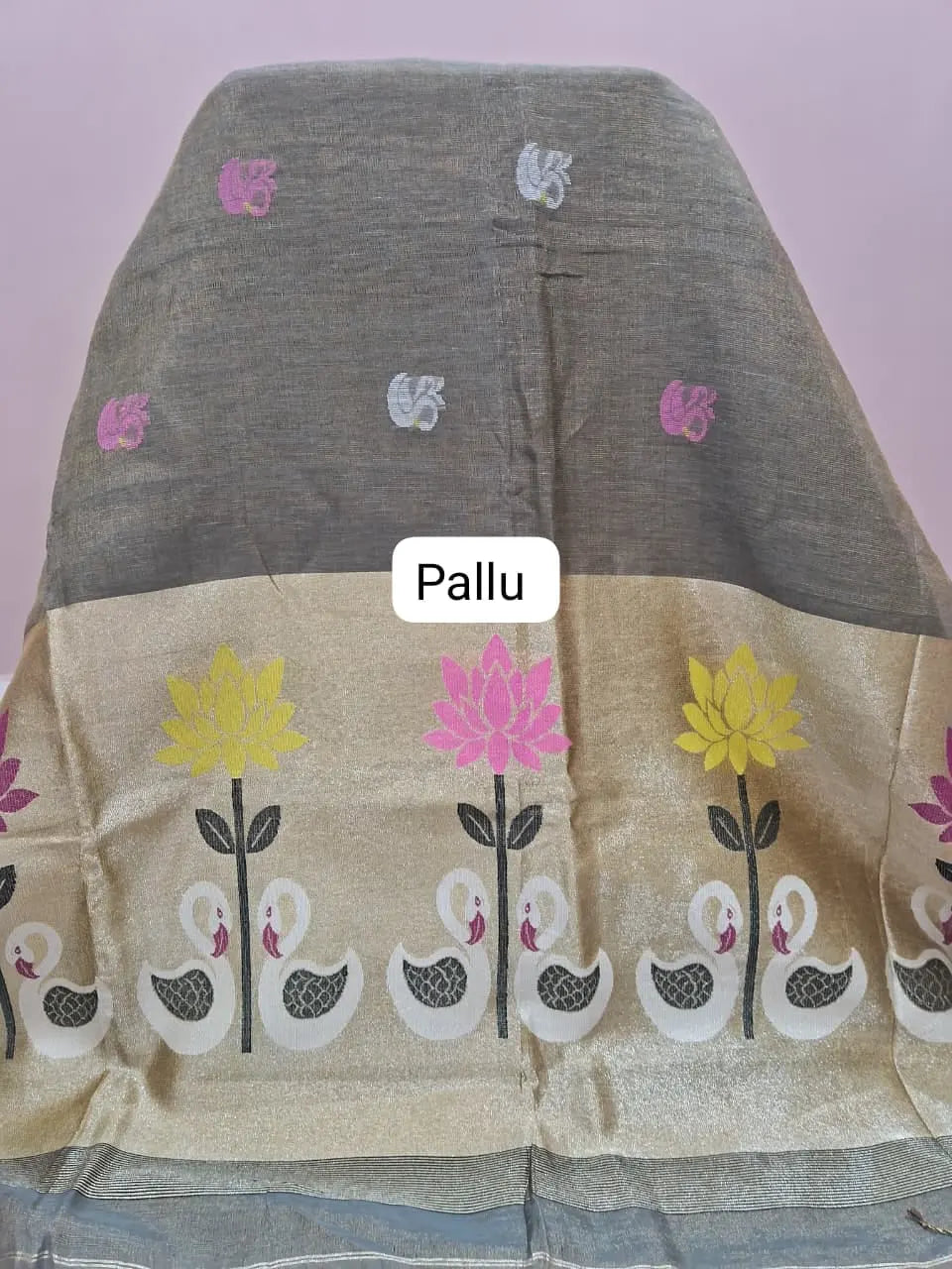 Grey Olive Tissue Linen Saree pallu