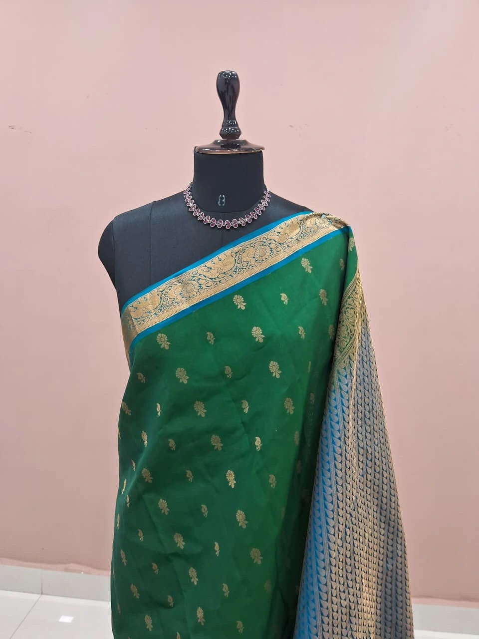 Dark Green Pure Kanchi Pattu Saree 1