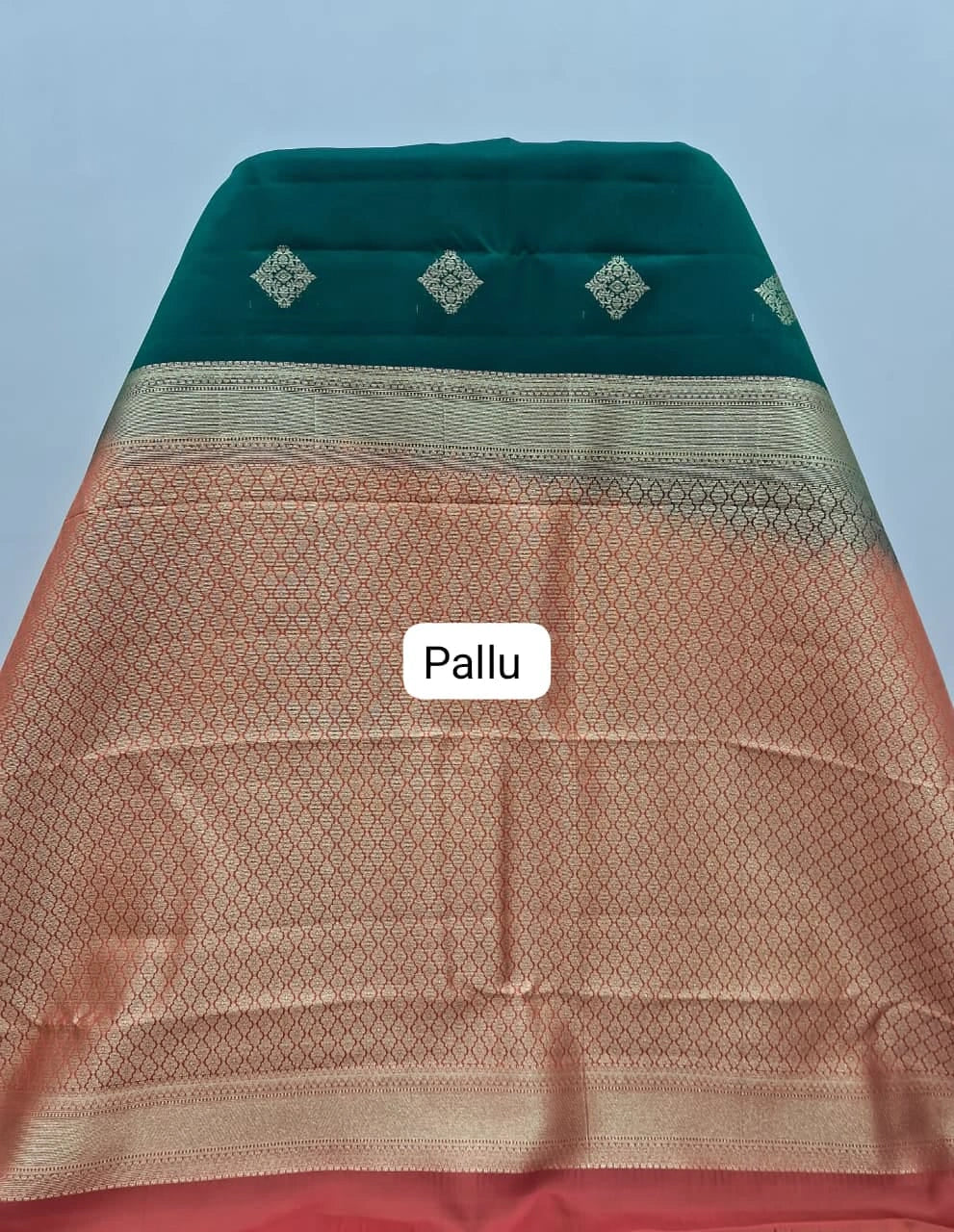 Bottle Green Pure Kanchi Pattu Saree pallu