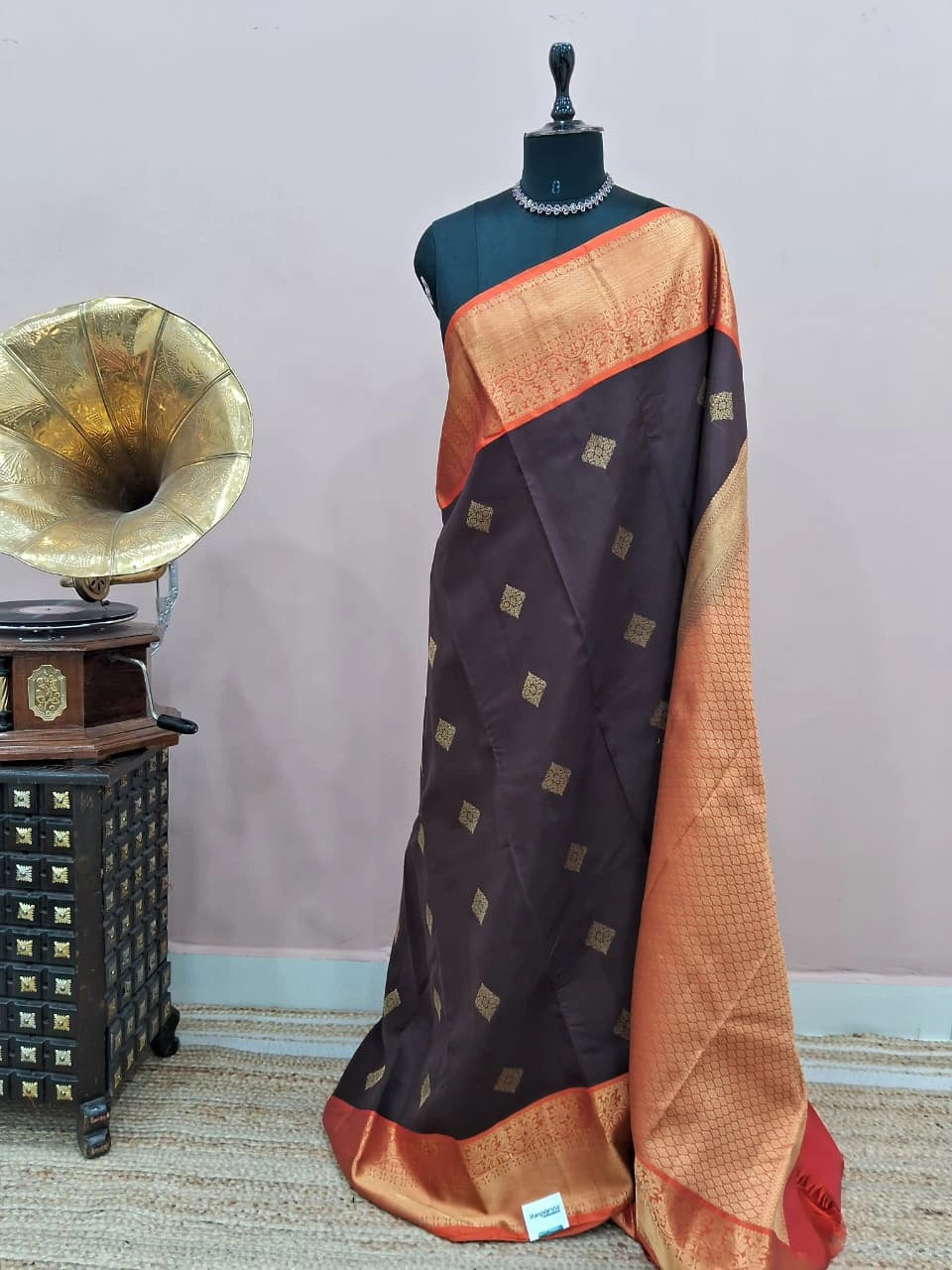 Dark Chocolate Brown Pure Kanchi Pattu Saree