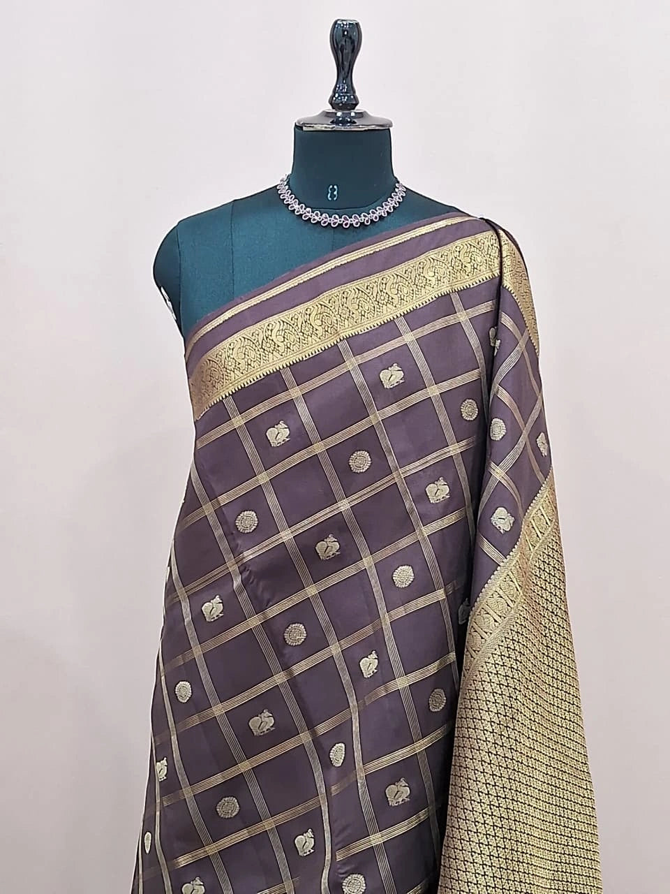 Chocolate Brown Pure Kanchi Pattu Saree 1