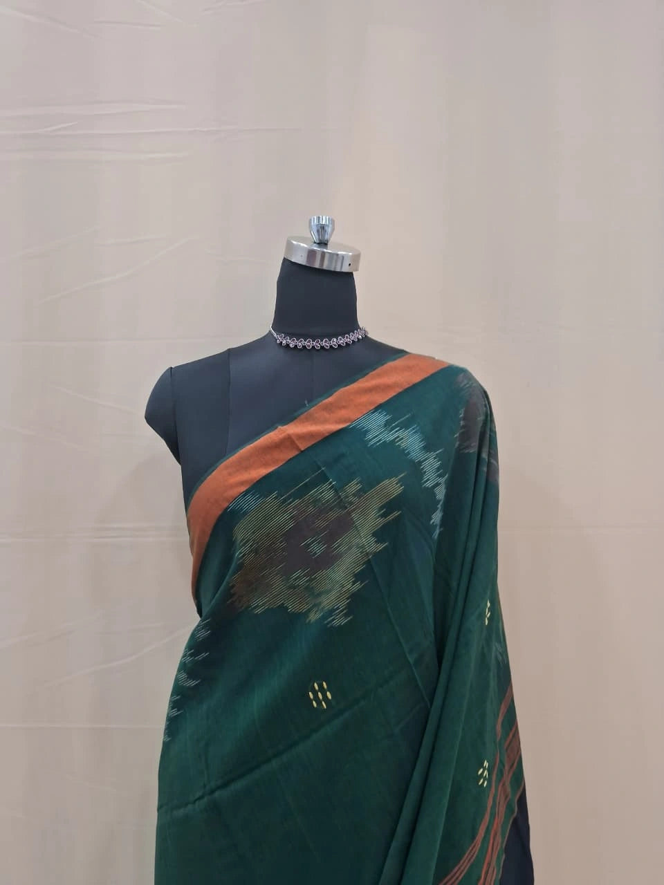 Bottle Green Handloom Khadhi Cotton Saree 1