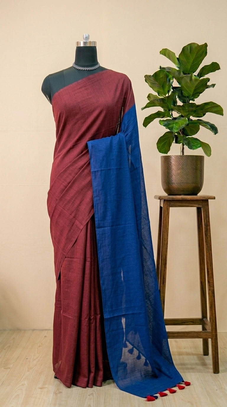 Maroon Khadhi Cotton Saree - Elegant Plain Body 
