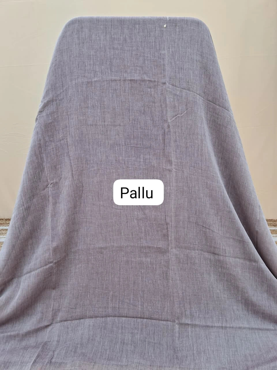 Grey khadhi mulmul cotton saree Pallu